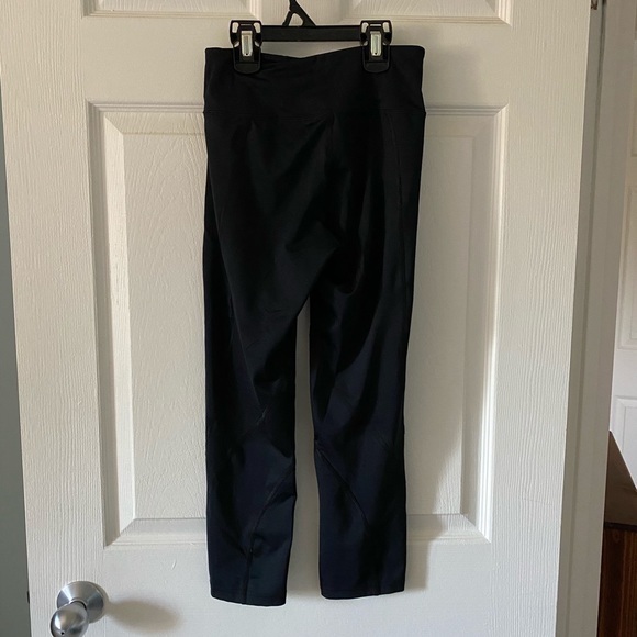 Champion Capris - Picture 2 of 5